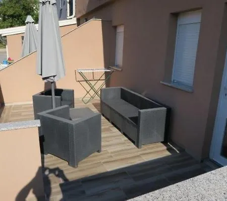 Apartment In With Terrace, Air Condition, Wifi, Washing Machine *